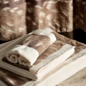 Axis Deer Design Bathroom Towels Set