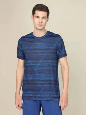 Men Abstract Print Slim Fit Crew Neck T-shirt with TECHNO COOL 