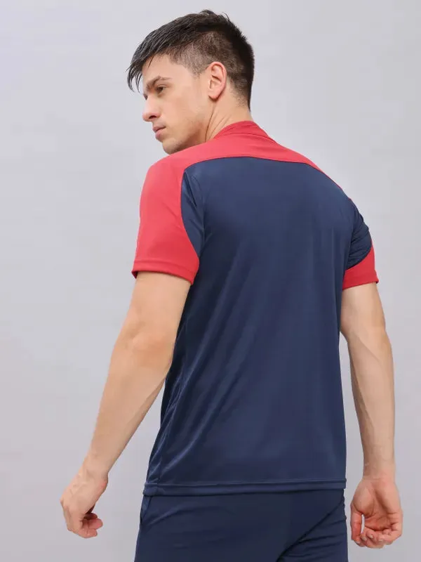 Men Colorblock Slim Fit Mock Neck T-shirt with TECHNO COOL 