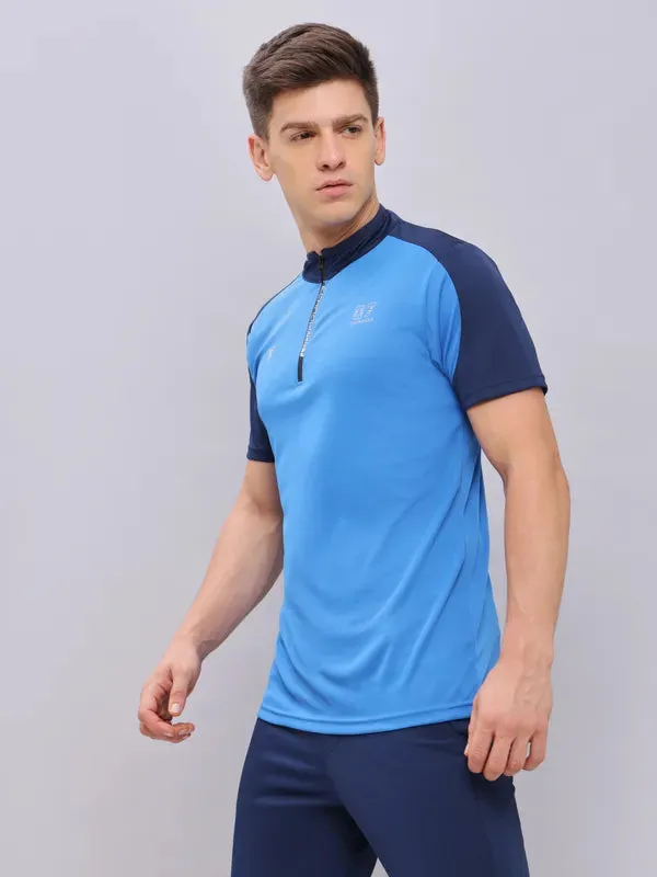 Men Colorblock Slim Fit Mock Neck T-shirt with TECHNO COOL 