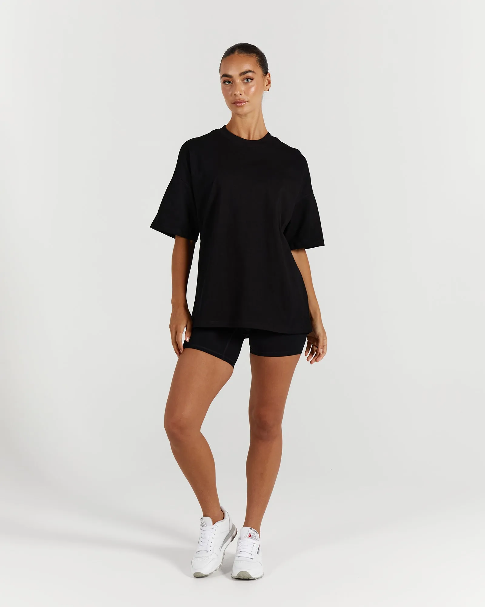 OVERSIZED TEE - BLACK